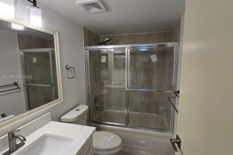 Купить кондоминиум в Маргит, Флорида 1 спальня, 89.19м2, № 2007293 - фото 11