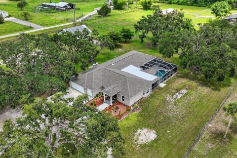 House in Sarasota, Florida 4 bedrooms, 280.94 sq.m. № 1783559 - photo 8