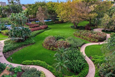 Купить кондоминиум в Майами, Флорида 2 спальни, 108.14м2, № 1989862 - фото 24