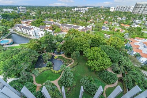 Купить кондоминиум в Майами, Флорида 2 спальни, 108.14м2, № 1989862 - фото 17