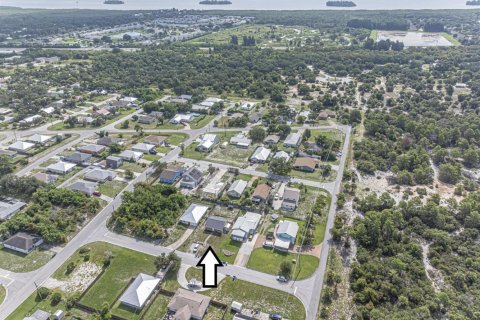 House in Vero Beach, Florida 2 bedrooms, 72.46 sq.m. № 2185356 - photo 24