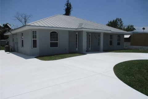 Casa en venta en Okeechobee, Florida, 3 dormitorios, 162.76 m2 № 550678 - foto 3