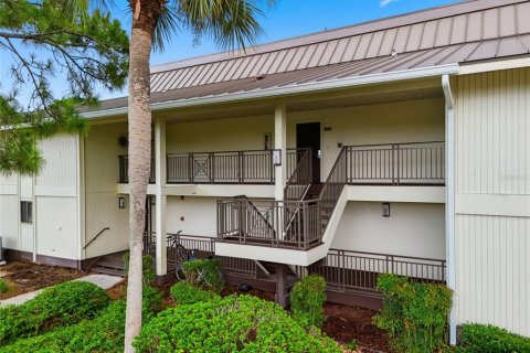 Condo in Wesley Chapel, Florida, 2 bedrooms № 2283939