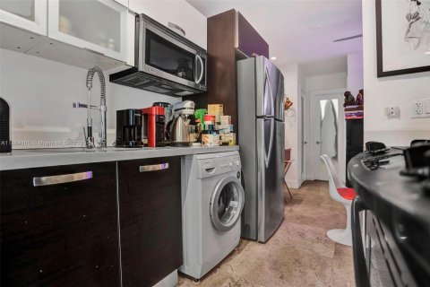 Copropriété à vendre à Miami Beach, Floride: 1 chambre, 65.03 m2 № 1893362 - photo 22