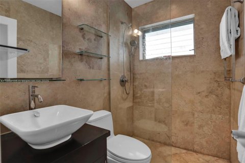 Copropriété à vendre à Miami Beach, Floride: 1 chambre, 65.03 m2 № 1893362 - photo 24