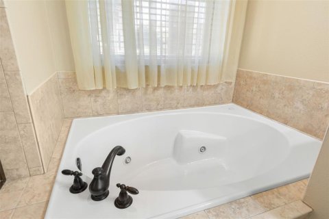 Купить виллу или дом в Палм-Кост, Флорида 9 комнат, 261.98м2, № 2431735 - фото 29