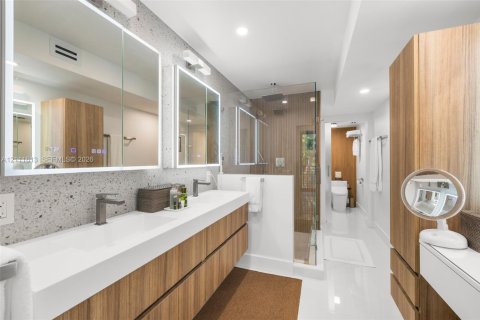 Copropriété à vendre à Key Biscayne, Floride: 2 chambres, 135.64 m2 № 2428446 - photo 24