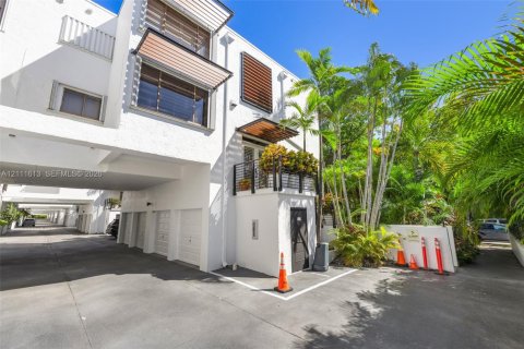 Copropriété à vendre à Key Biscayne, Floride: 2 chambres, 135.64 m2 № 2428446 - photo 3