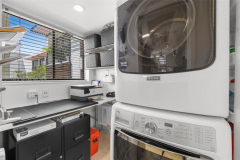 Copropriété à vendre à Key Biscayne, Floride: 2 chambres, 135.64 m2 № 2428446 - photo 18