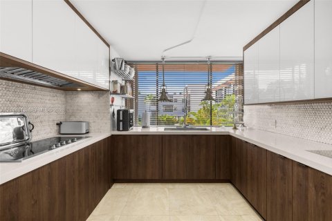 Copropriété à vendre à Key Biscayne, Floride: 2 chambres, 135.64 m2 № 2428446 - photo 14