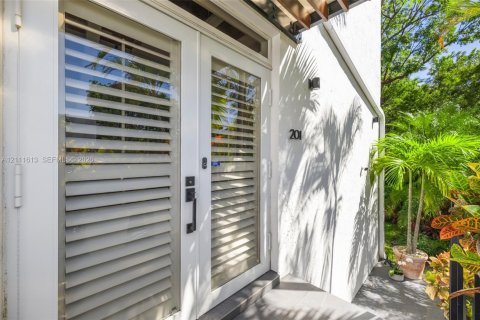 Condo à Key Biscayne, Floride, 2 chambres  № 2428446