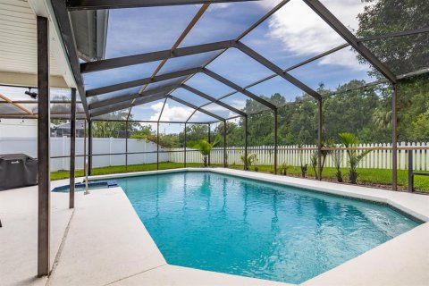 Casa en venta en Tampa, Florida, 4 dormitorios, 158.31 m2 № 1855757 - foto 20