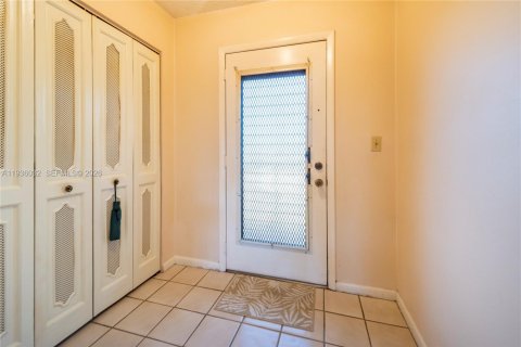 Copropriété à vendre à Tamarac, Floride: 2 chambres, 117.99 m2 № 1998241 - photo 18
