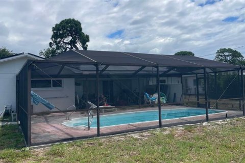 Villa ou maison à vendre à Saint Petersburg, Floride: 3 chambres, 141.68 m2 № 1725274 - photo 2