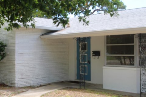 Villa ou maison à vendre à Saint Petersburg, Floride: 3 chambres, 141.68 m2 № 1725274 - photo 5