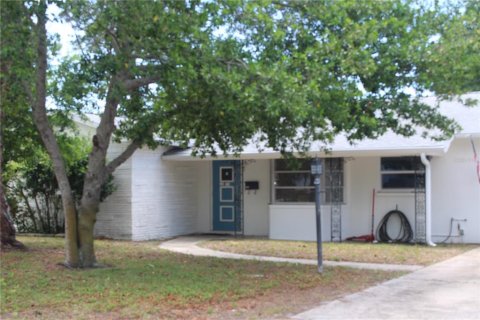 Villa ou maison à vendre à Saint Petersburg, Floride: 3 chambres, 141.68 m2 № 1725274 - photo 6