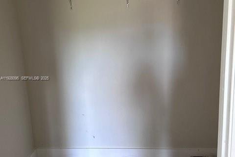 Condominio en alquiler en Sunrise, Florida, 1 dormitorio, 70.05 m2 № 1988272 - foto 5