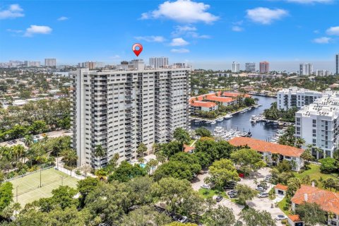 Condo in Fort Lauderdale, Florida, 2 bedrooms  № 1991764 - photo 3