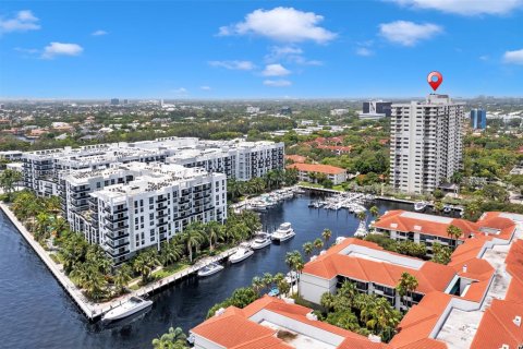 Condo in Fort Lauderdale, Florida, 2 bedrooms  № 1991764 - photo 5