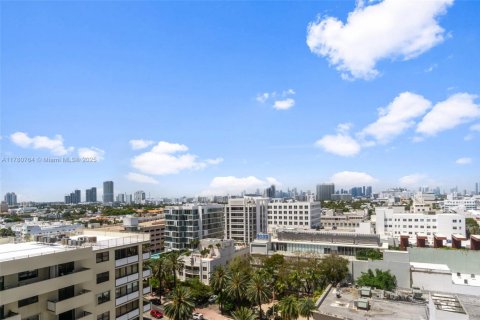 Copropriété à louer à Miami Beach, Floride: 1 chambre, 49.7 m2 № 1937277 - photo 17