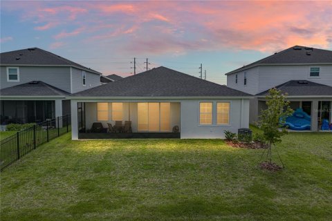 House in Riverview, Florida 4 bedrooms, 212.28 sq.m. № 2102490 - photo 3