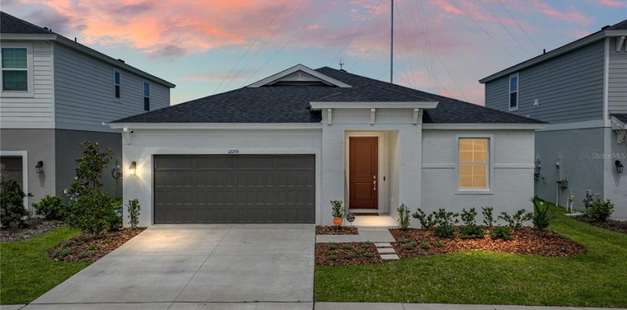 House in Riverview, Florida 4 bedrooms, 212.28 sq.m. № 2102490