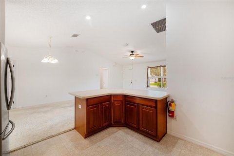 House in The Villages, Florida 2 bedrooms, 106.09 sq.m. № 1899176 - photo 14