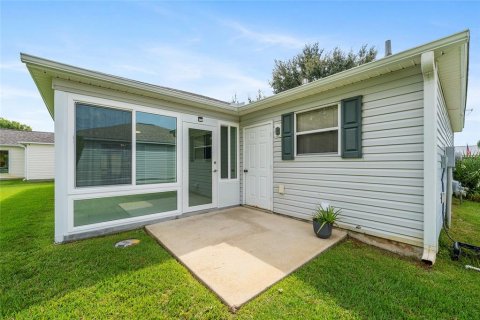 House in The Villages, Florida 2 bedrooms, 106.09 sq.m. № 1899176 - photo 28