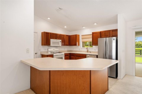 House in The Villages, Florida 2 bedrooms, 106.09 sq.m. № 1899176 - photo 11