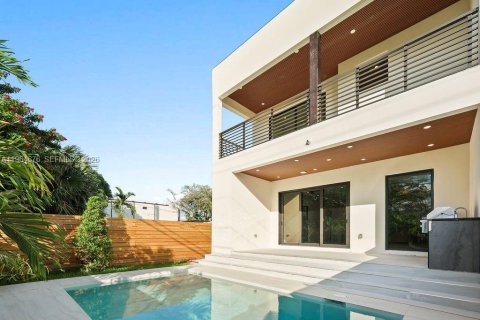 Купить таунхаус в Форт-Лодердейл, Флорида 3 спальни, № 2026030 - фото 29