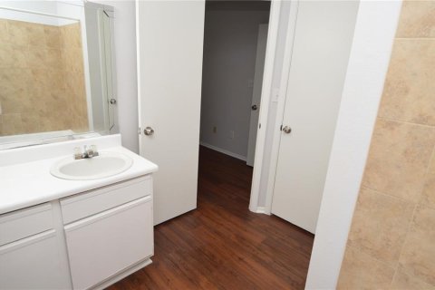 Condominio en alquiler en Tampa, Florida, 1 dormitorio, 78.6 m2 № 2167739 - foto 28