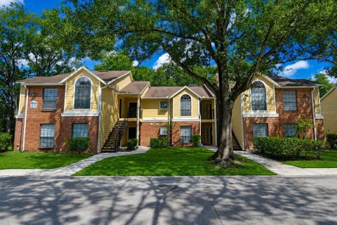 Condominio en alquiler en Tampa, Florida, 1 dormitorio, 78.6 m2 № 2167739 - foto 2