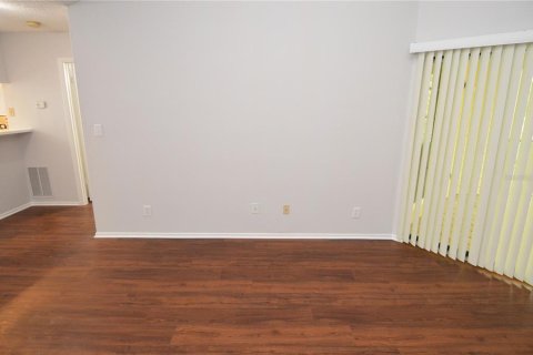 Condominio en alquiler en Tampa, Florida, 1 dormitorio, 78.6 m2 № 2167739 - foto 23