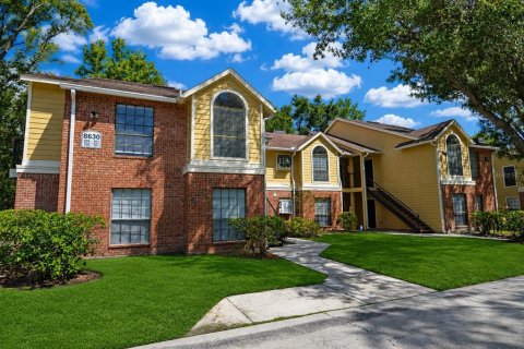 Condominio en Tampa, Florida, 1 dormitorio  № 2167739