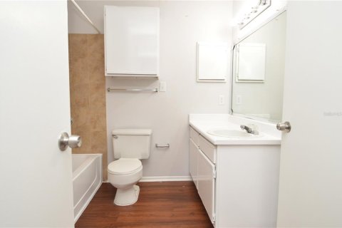 Condominio en alquiler en Tampa, Florida, 1 dormitorio, 78.6 m2 № 2167739 - foto 24