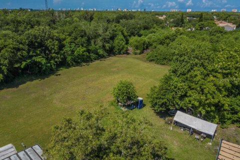 House in Naples, Florida 3 bedrooms, 129.69 sq.m. № 1754504 - photo 8