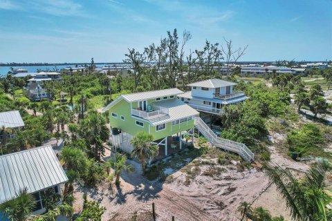 Villa ou maison à louer à Placida, Floride: 3 chambres, 104.61 m2 № 502084 - photo 5