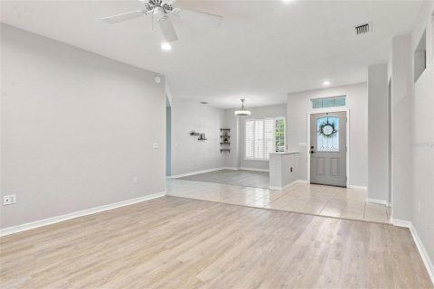 House in Summerfield, Florida 2 bedrooms, 197.05 sq.m. № 2308055 - photo 9