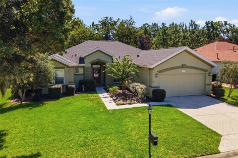 House in Summerfield, Florida 2 bedrooms, 197.05 sq.m. № 2308055 - photo 6