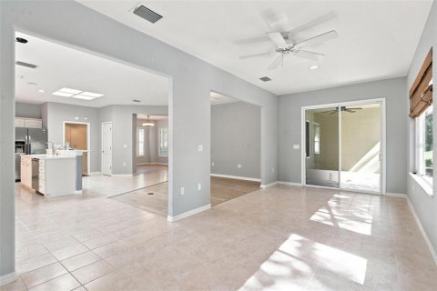 House in Summerfield, Florida 2 bedrooms, 197.05 sq.m. № 2308055 - photo 26