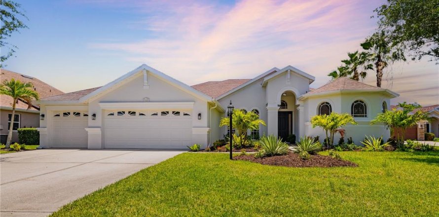 Casa en University Park, Florida 4 dormitorios, 306.95 m2 № 1805811
