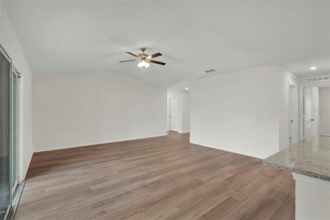 Villa ou maison à vendre à Ocala, Floride: 3 chambres, 156.08 m2 № 1083399 - photo 13