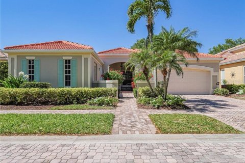 House in Vero Beach, Florida 3 bedrooms, 186.08 sq.m. № 1905181 - photo 8