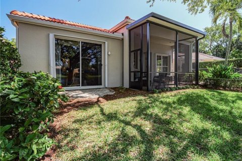 House in Vero Beach, Florida 3 bedrooms, 186.08 sq.m. № 1905181 - photo 29