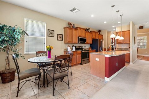 Villa ou maison à vendre à Tampa, Floride: 4 chambres, 264.03 m2 № 1651762 - photo 10