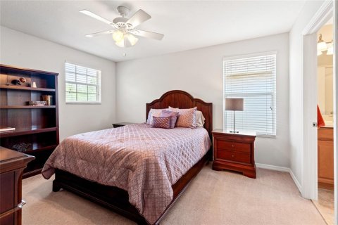 Villa ou maison à vendre à Tampa, Floride: 4 chambres, 264.03 m2 № 1651762 - photo 27