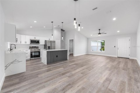 Купить виллу или дом в Окала, Флорида 6 комнат, 128.21м2, № 1803771 - фото 13