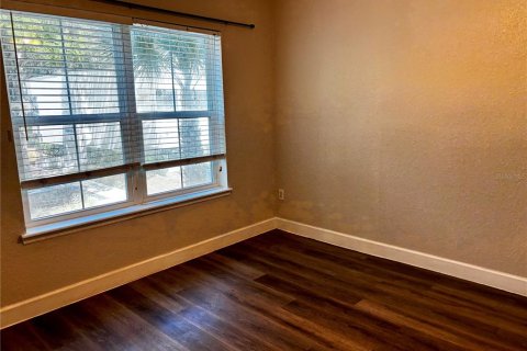 Condo in Orlando, Florida, 1 bedroom  № 2377831 - photo 7
