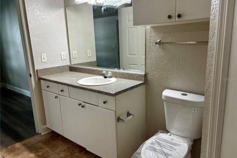 Condo in Orlando, Florida, 1 bedroom  № 2377831 - photo 8