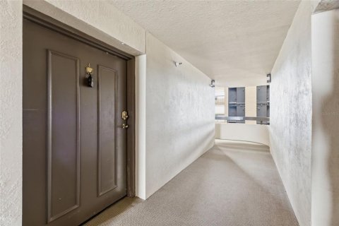 Copropriété à vendre à Tampa, Floride: 2 chambres, 141.21 m2 № 2224769 - photo 6